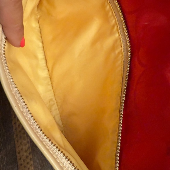 Coach Legacy Weekend Colorblock Signature Nylon Hippie Swing Bag Christmas Red - Picture 13 of 16